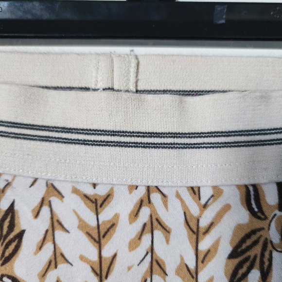 Anthropologie Tiny Cotton Floral Skirt Folded - Picture 9 of 11